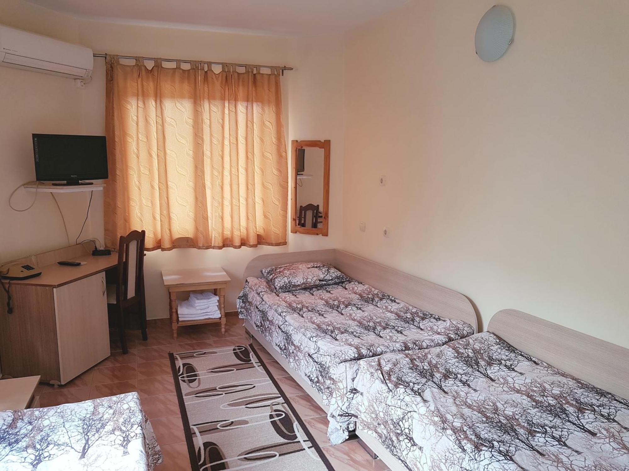Hotel Fantasy Lyubimets Εξωτερικό φωτογραφία